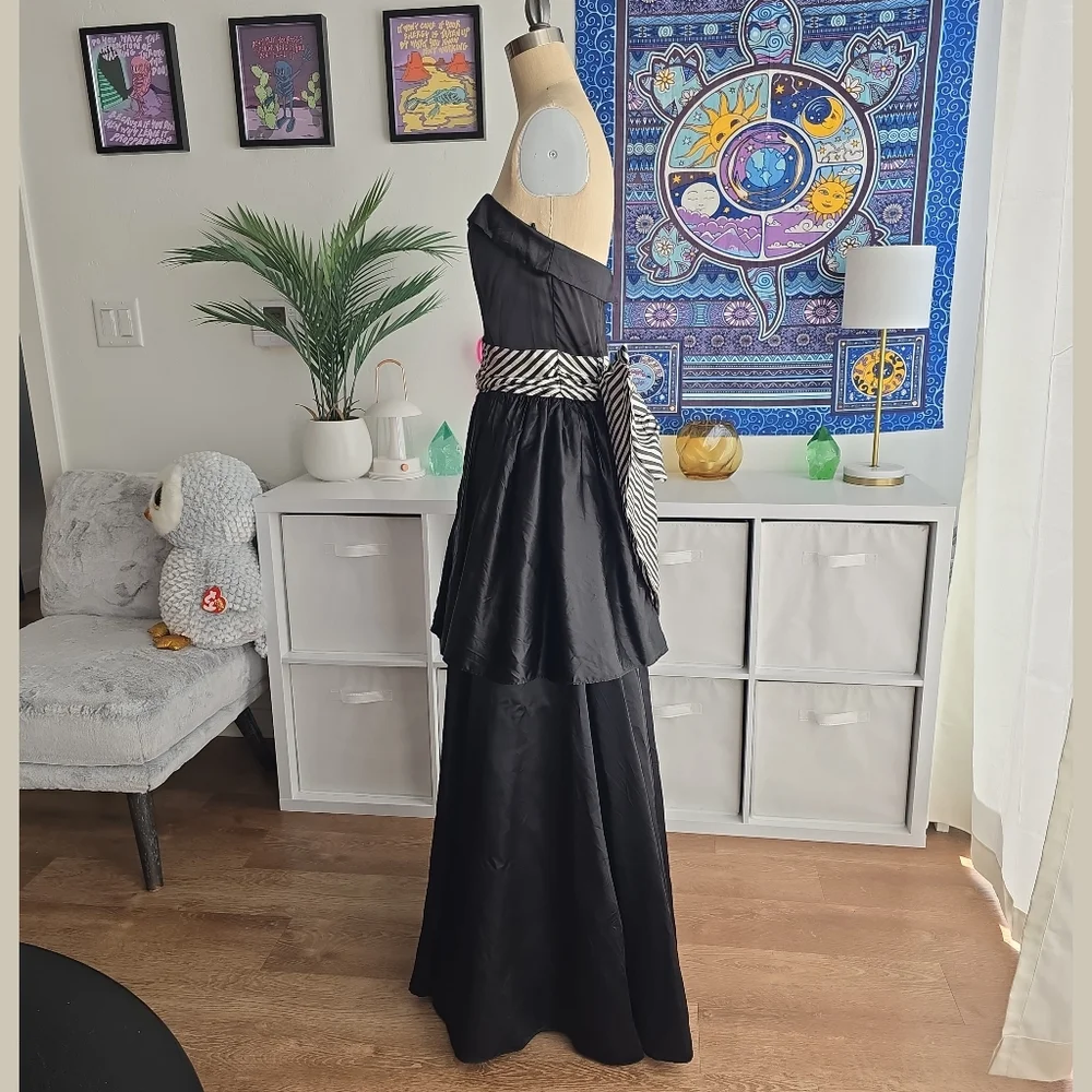 Vintage 80s Gunne Sax by Jessica McClintock Strapless Tiered Gown w Bow US 9 - Picture 5 of 16